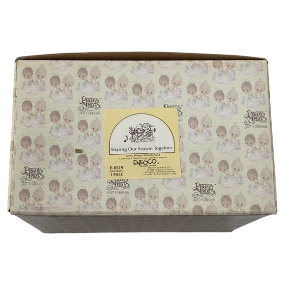 Vintage Precious Moments 1983 "Sharing our Season Together" Ceramic Music Figure - Picture 6 of 8